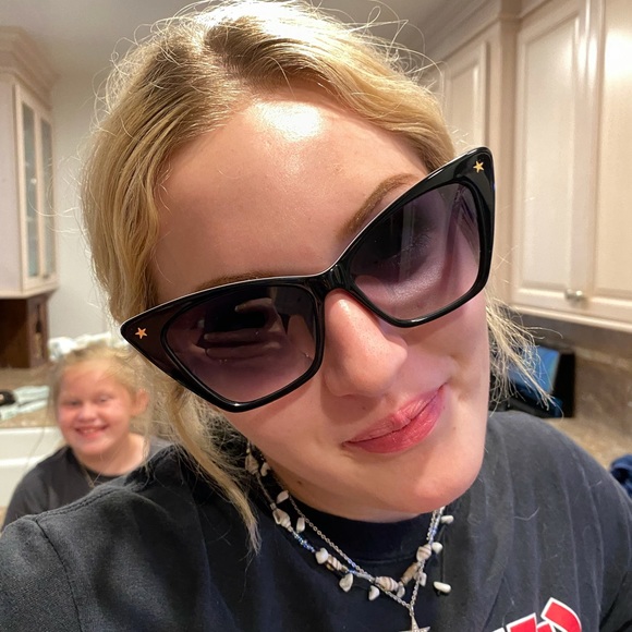 50’s Retro Throwback Cat Eye Sunglasses 😻 FlyGirls Fly Kitten Sunnies - Picture 3 of 17